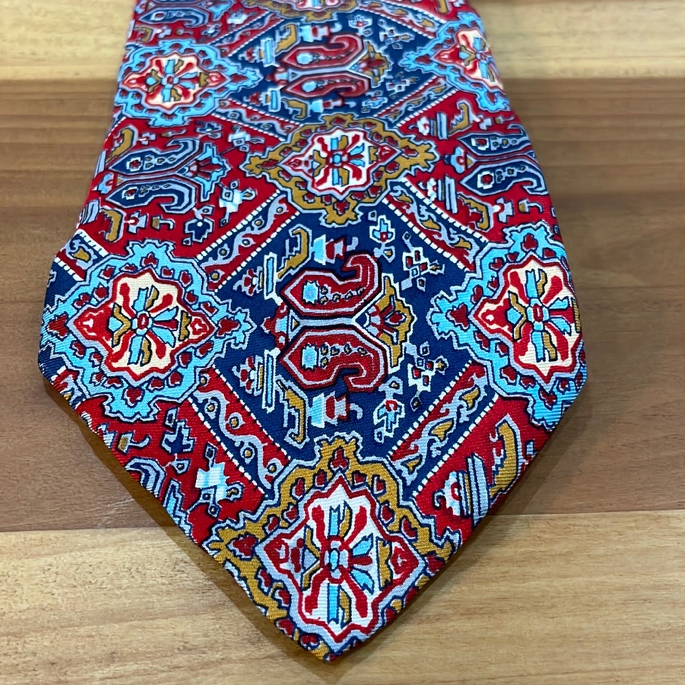 Hastings Blue Red Yellow 100% Silk Tie Printed in England